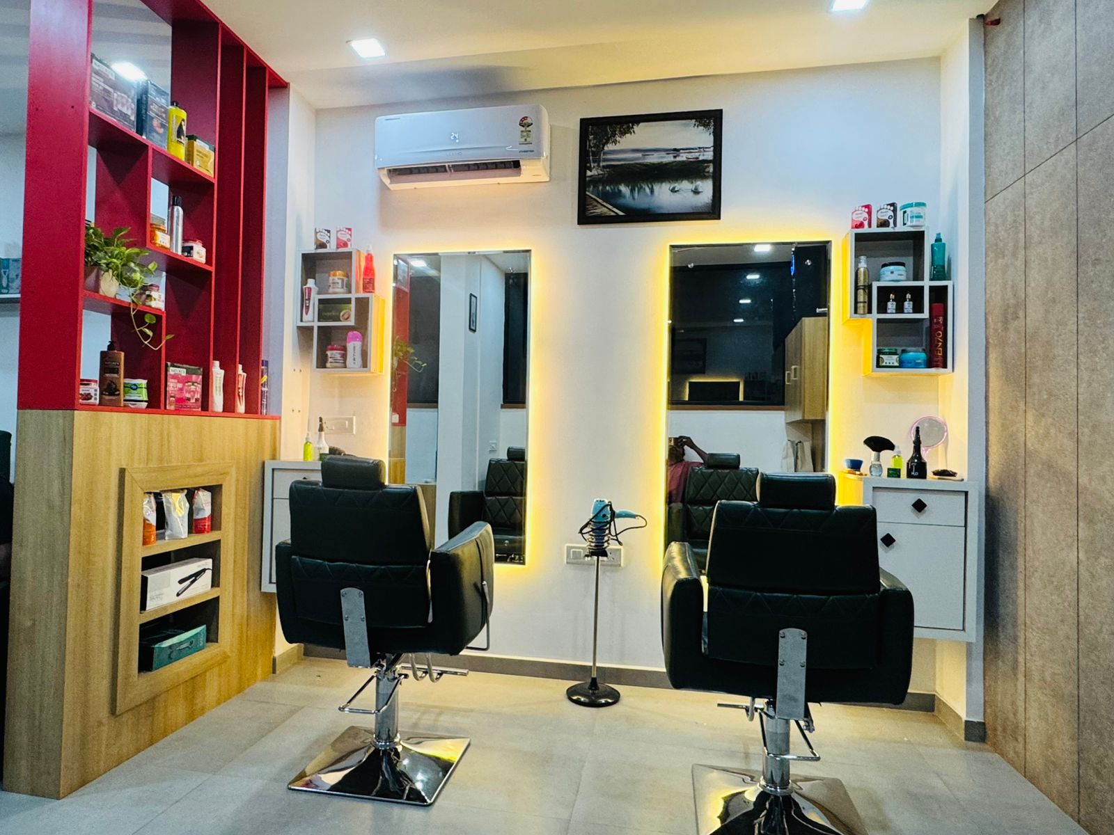 New Vibe Ladies Beauty Parlour